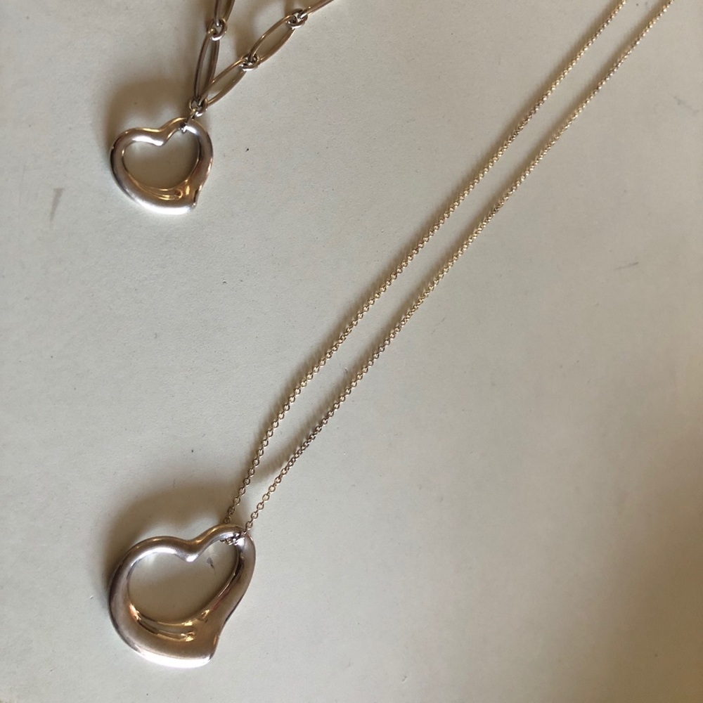 Tiffany’s necklace and bracelet.